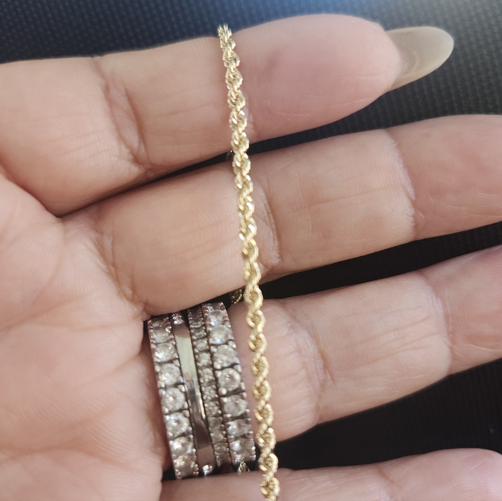 10kt Solid Gold Rope Bracelet – 6.74 Length – Classic & Timeless - Picture 5 of 15